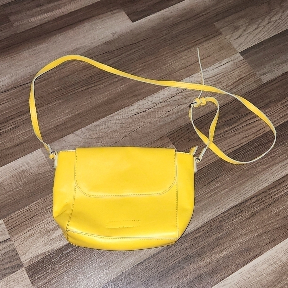 Vera Bradley Northbrook Yellow Vegan Faux Leather Flap Crossbody Bag Purse